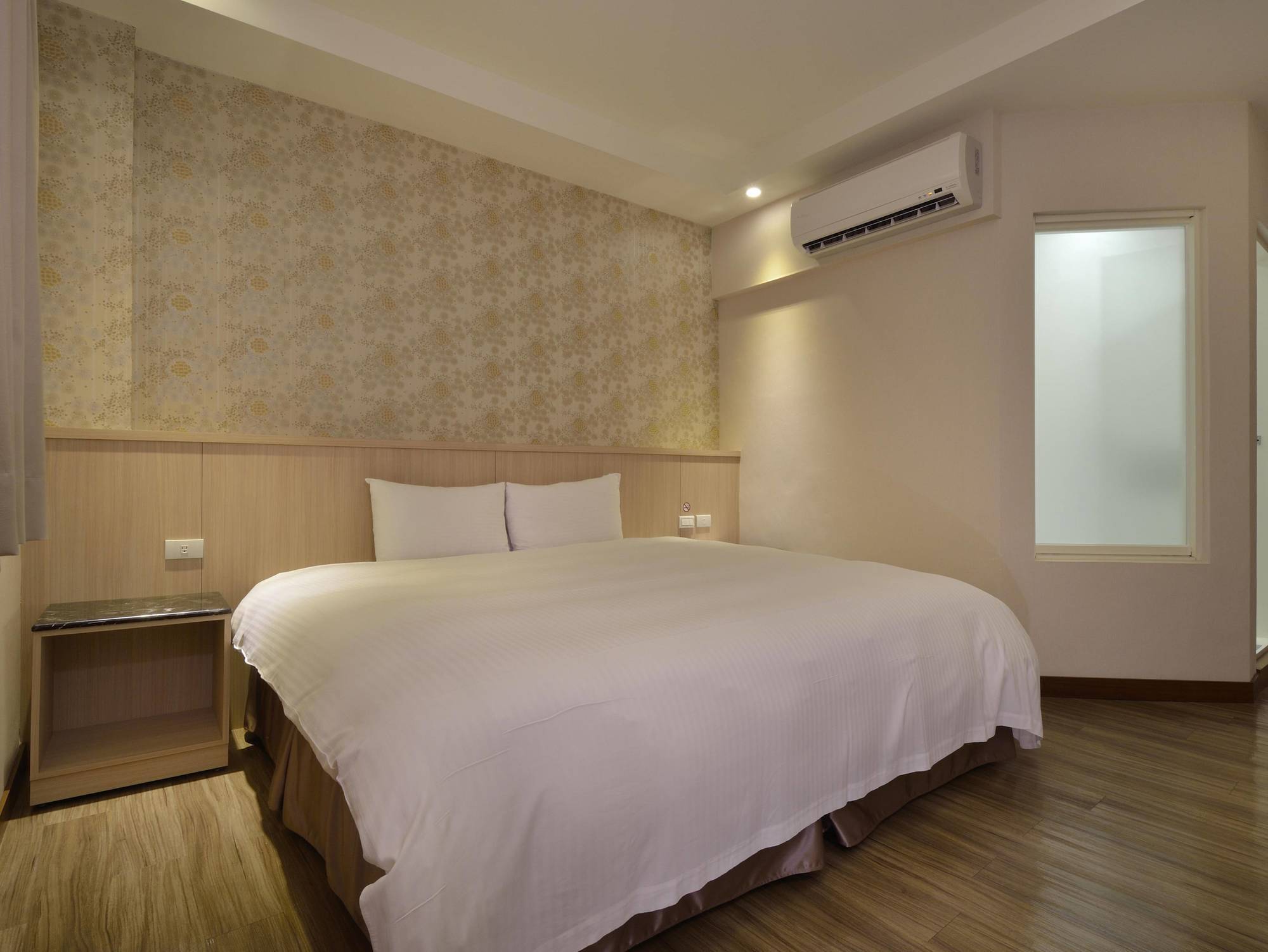 Fupin Hotel Хуалянь Екстер'єр фото